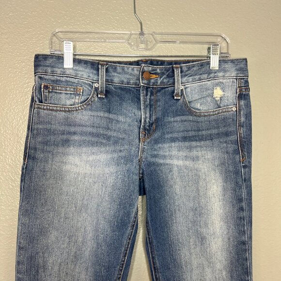 Gap Real Straight Jeans Womens Size 28S Midrise Distressed Faded‎ Wash Short - Picture 3 of 7